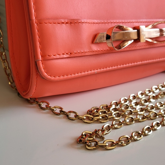 Ted Baker Neon Red-Orange Clutch / Crossbody with Gold Chain - Picture 4 of 6